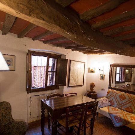 Апартаменты Borgo Antico - Torre Pugliola Леричи Экстерьер фото